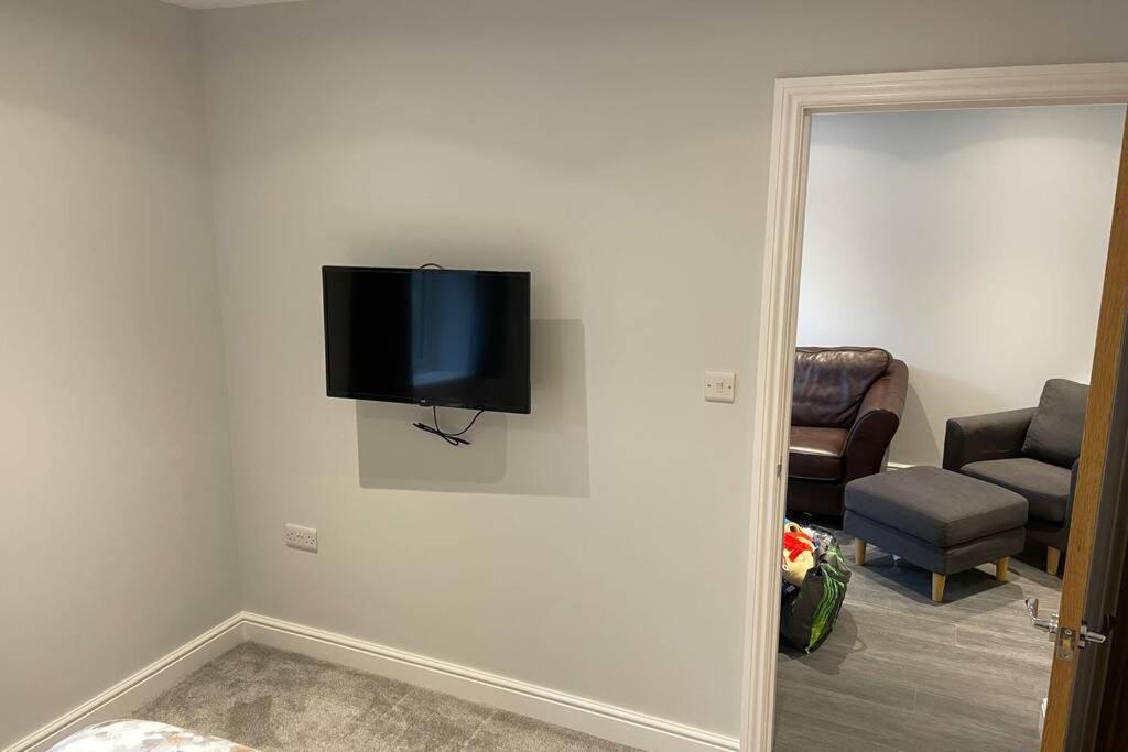 New Within Short Walk Of The Apartment *