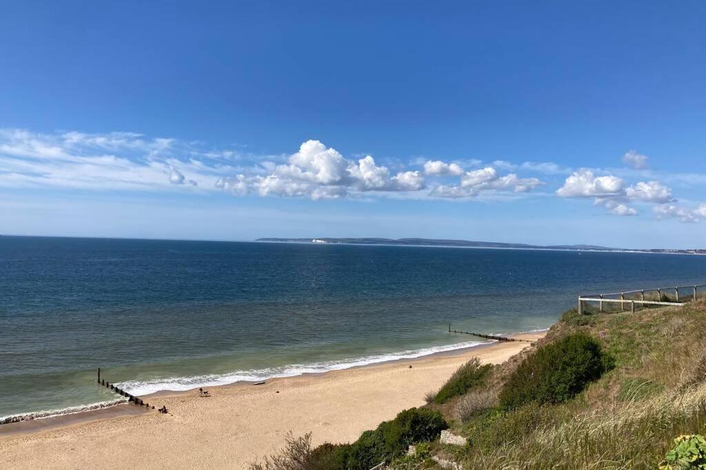 New Within Short Walk Of The Bournemouth